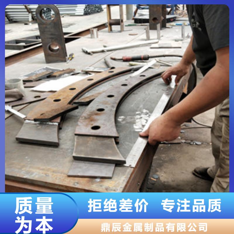 桥梁护栏市政道路防护栏应用广泛