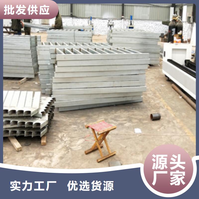 【桥梁护栏-镀锌波形护栏工厂价格】
