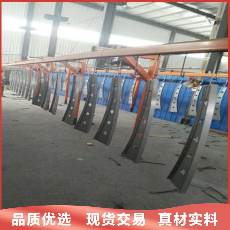 【防撞立柱,不锈钢复合管护栏细节展示】