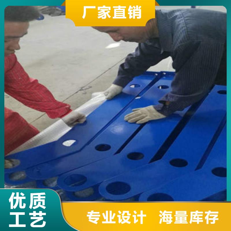 【防撞立柱,不锈钢复合管护栏细节展示】