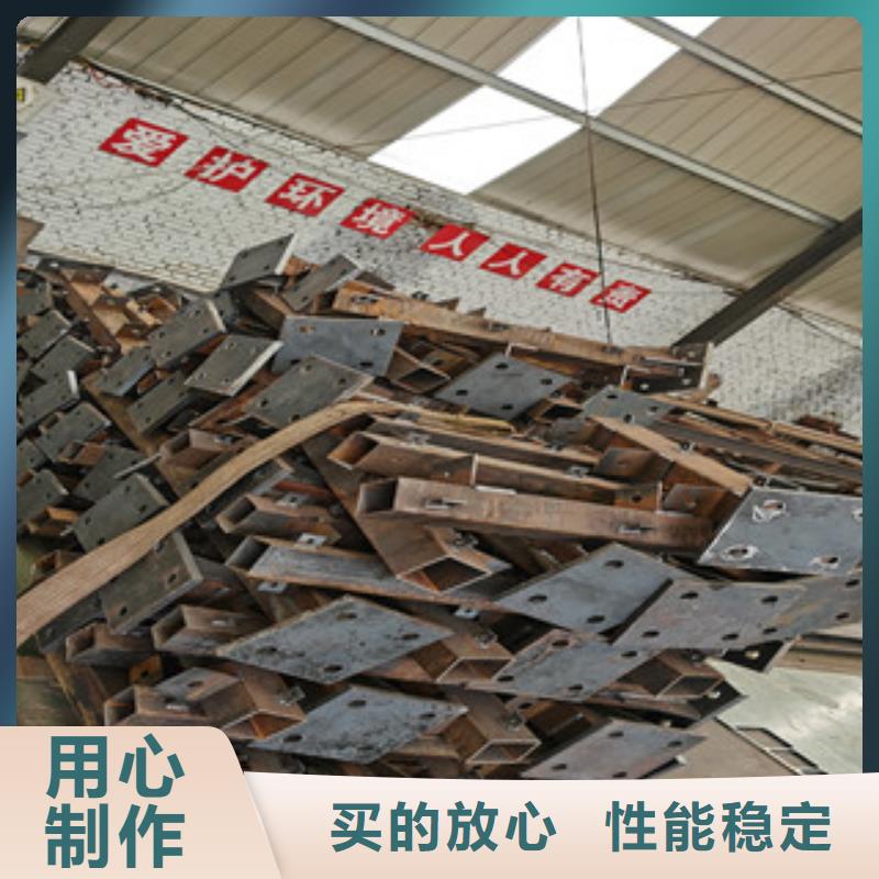 厂价直供渤莱特公路防撞护栏产品