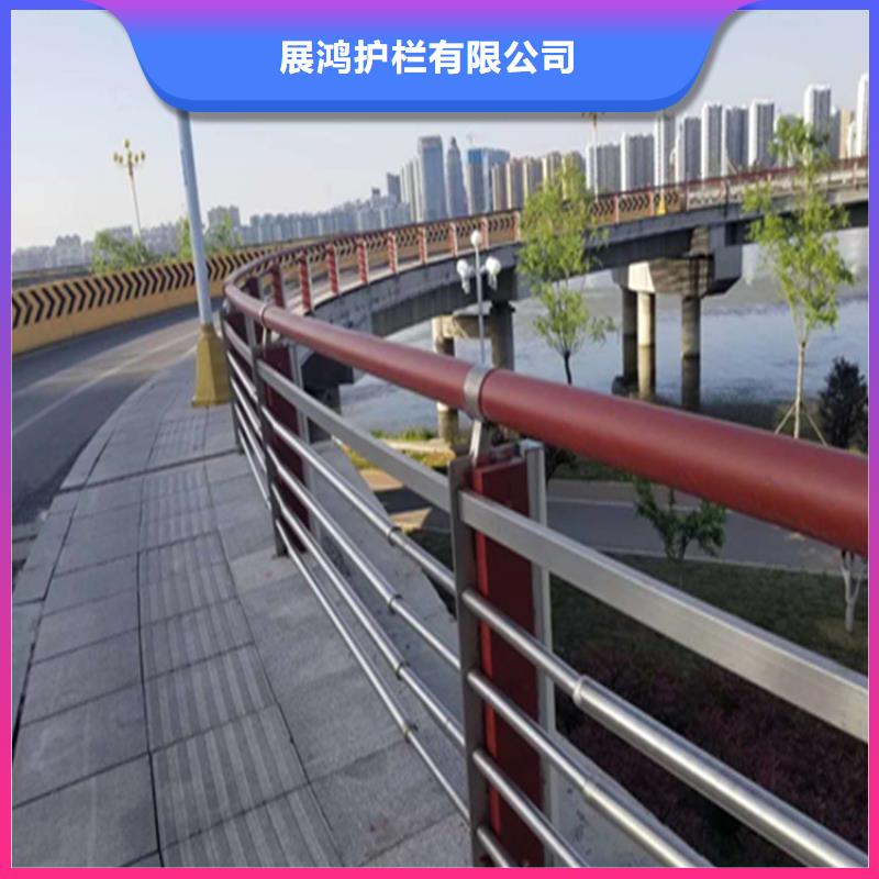 加厚方管烤漆防撞护栏质量可靠认准展鸿