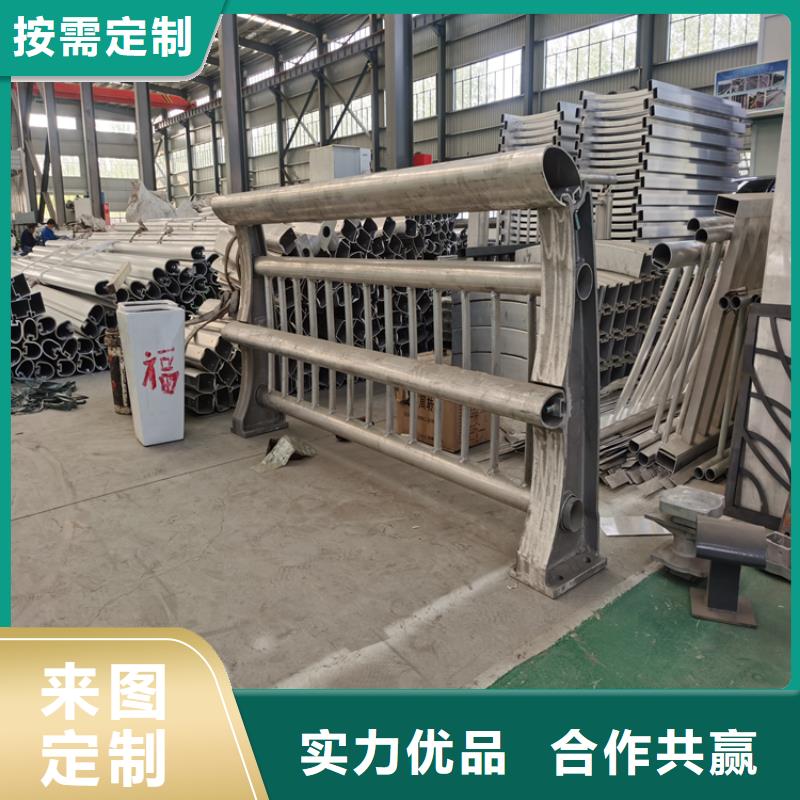 304复合管公路护栏防腐性能良好