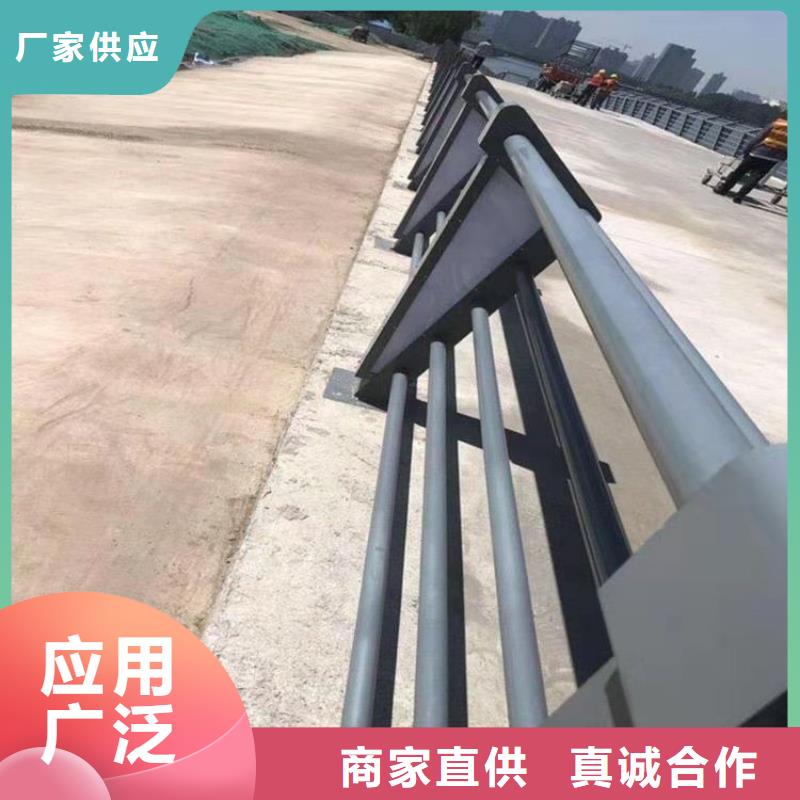 【灯光护栏】道路隔离护栏价格一个起售