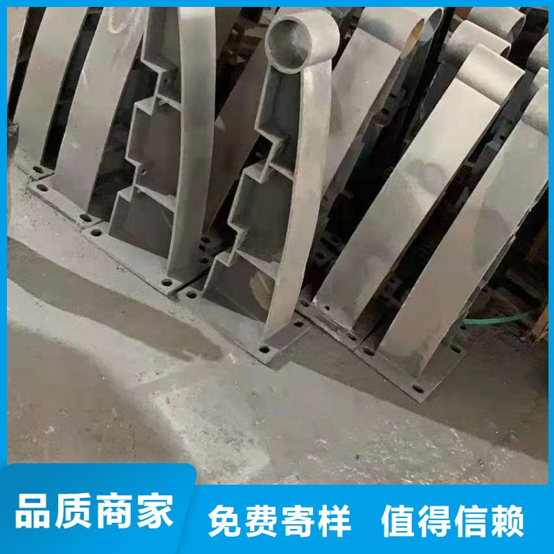 桥梁护栏栏杆实体护栏厂家