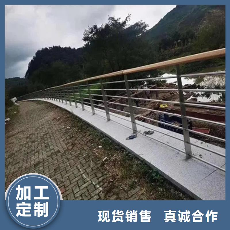 学校围墙护栏大量现货