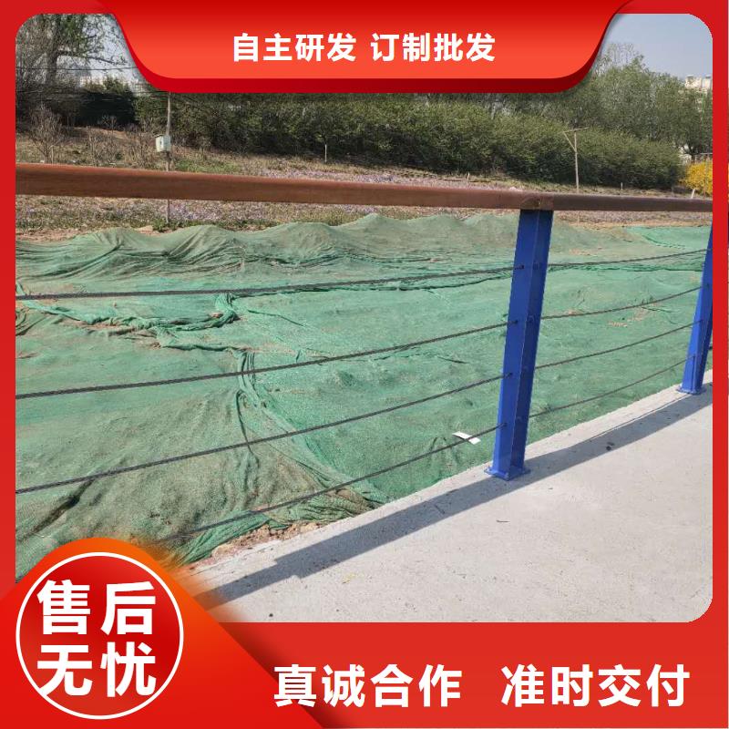 为您提供人行横道隔离栏
厂家