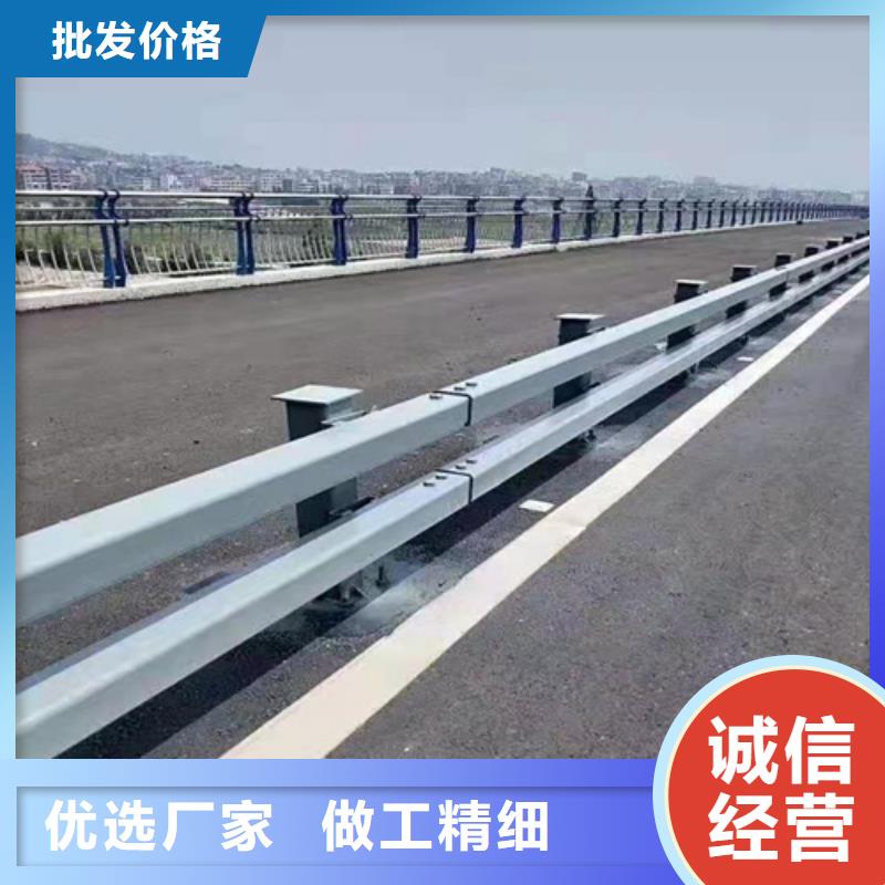 桥梁防撞护栏柱子安装快捷