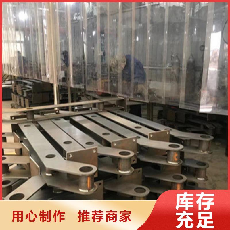 库存充足的镀锌防撞护栏批发商