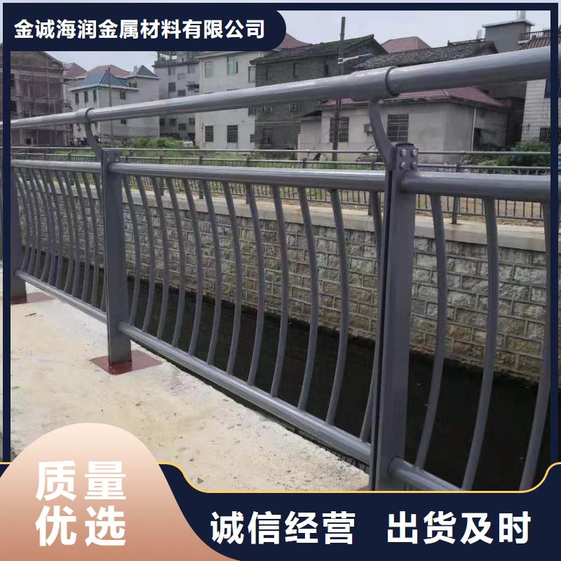 桥梁防撞护栏具有永不锈蚀