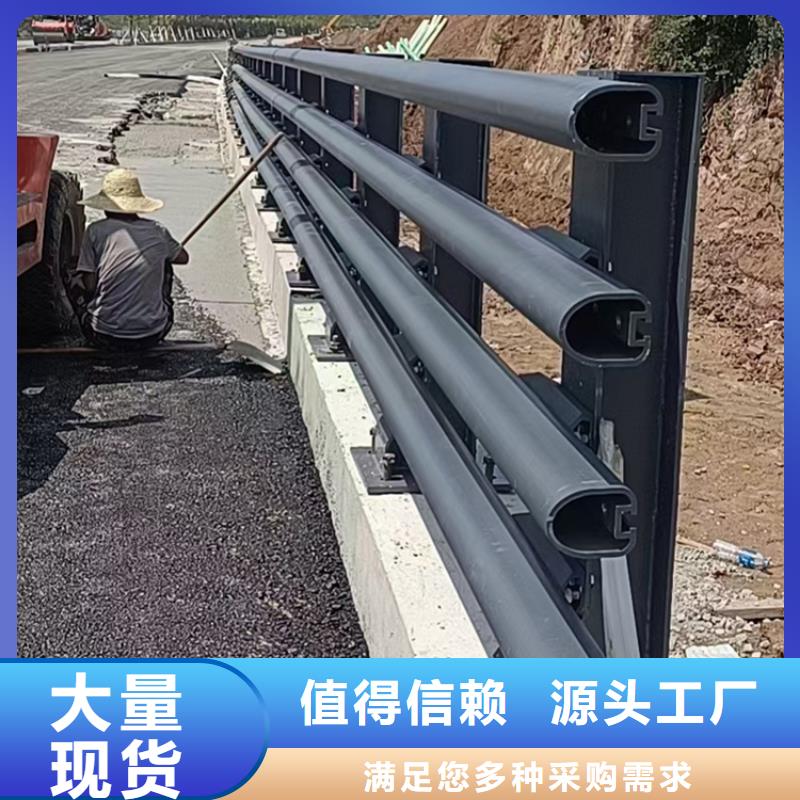 天桥不锈钢防撞仿木隔离护栏产品报价