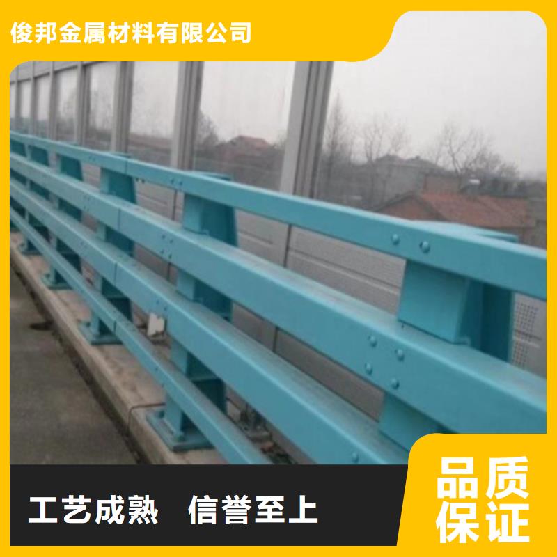 护栏_不锈钢复合管栏杆厂家案例
