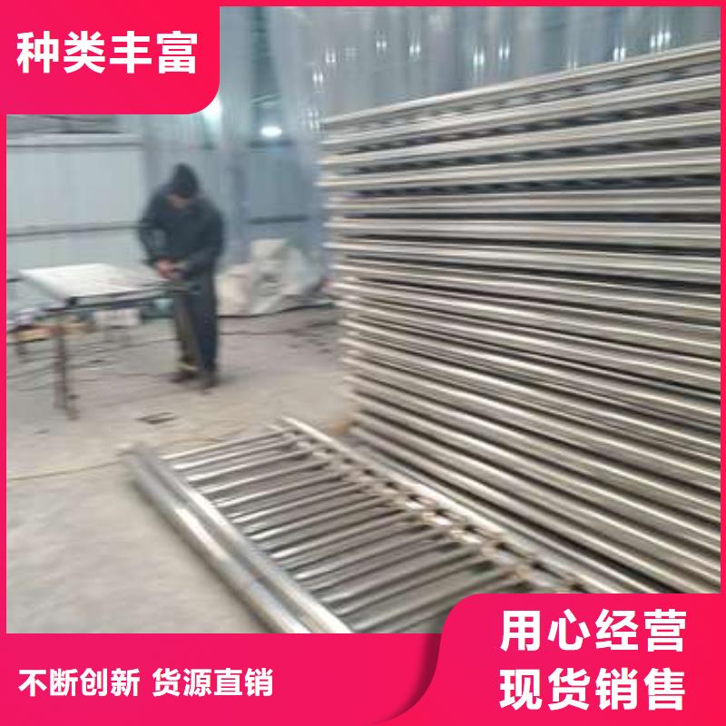 路桥防撞护栏工作原理