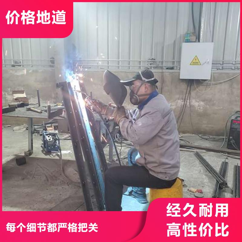 优质不锈钢复合管隔离护栏的当地厂家