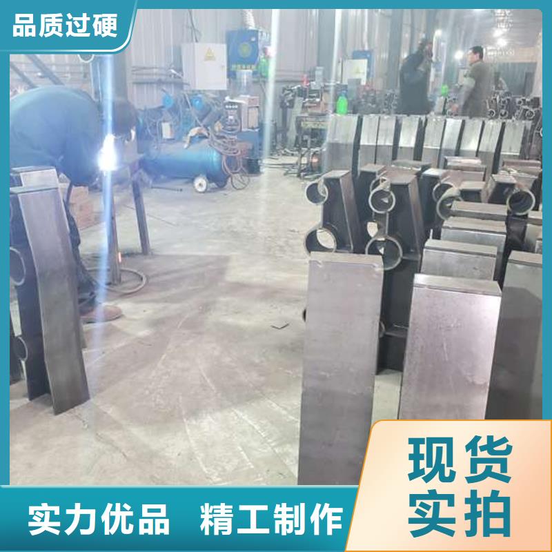 防撞护栏钢立柱可按需求量身定制