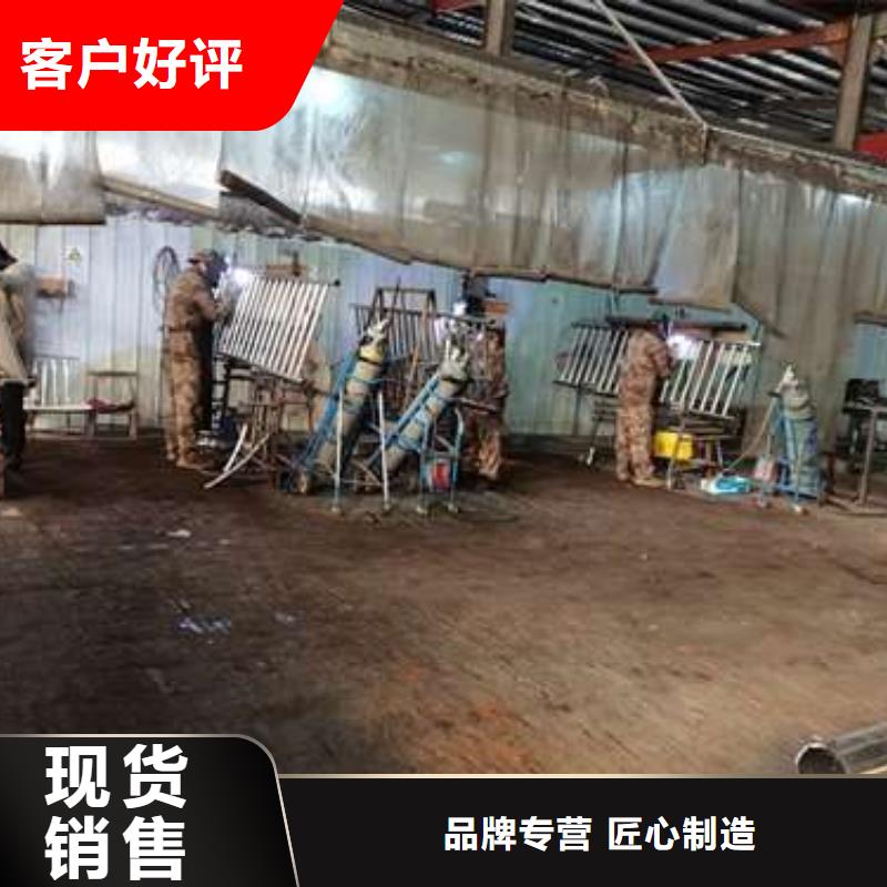 金属梁柱式护栏生产设备先进