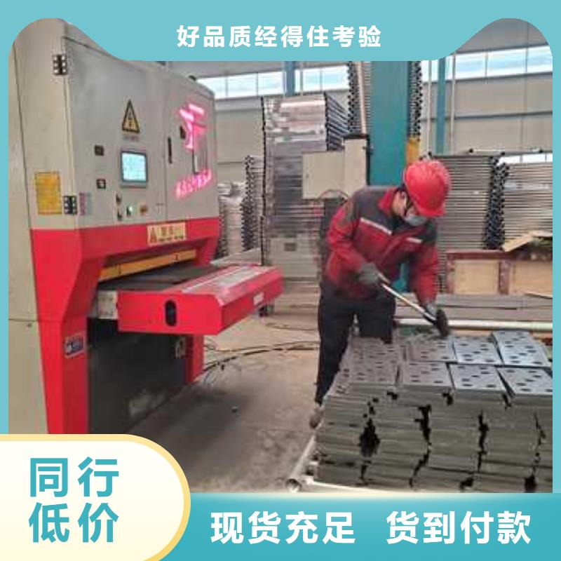 桥梁护栏厂家不锈钢复合管护栏严格把控每一处细节