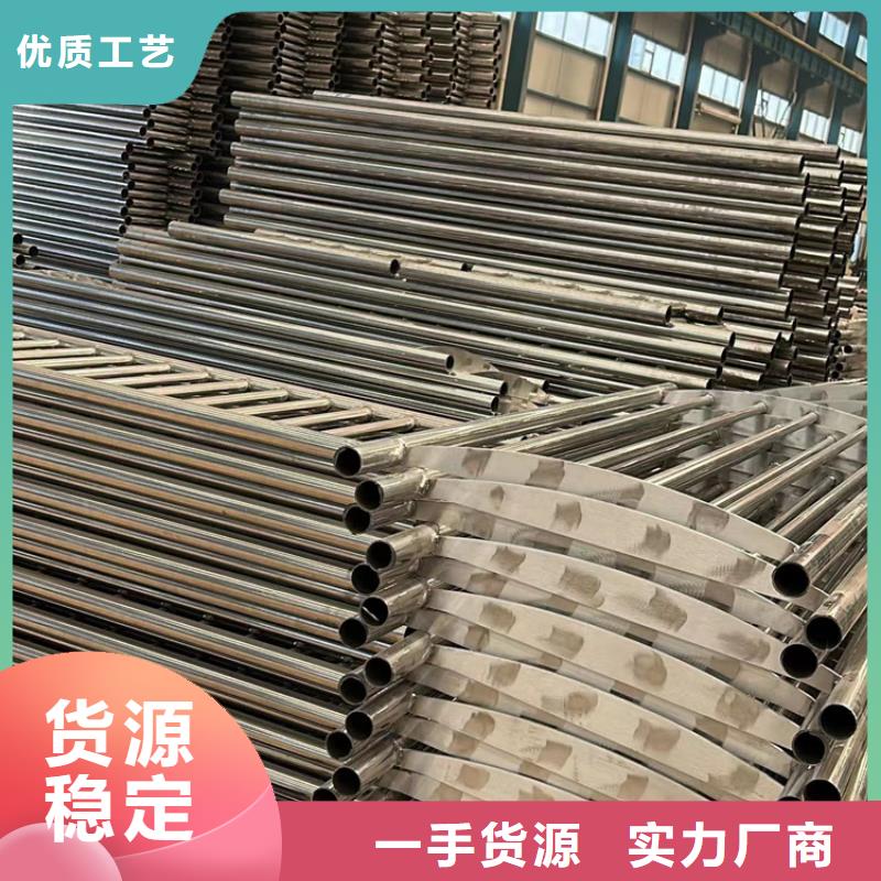 道路LED灯光护栏厂家-质量保证