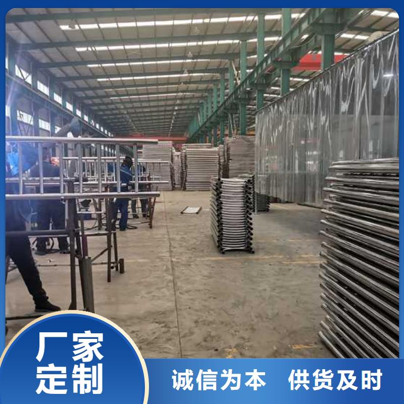 灯光护栏桥梁防撞护栏好品质经得住考验