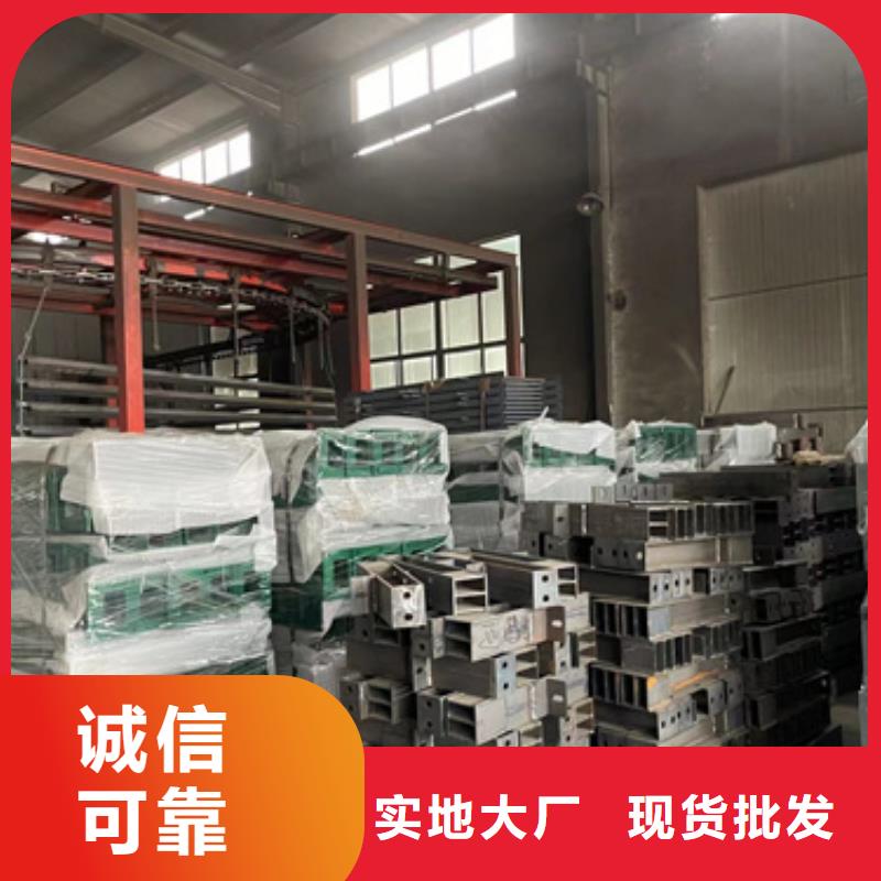 灯光护栏,灯光防撞护栏厂家技术完善