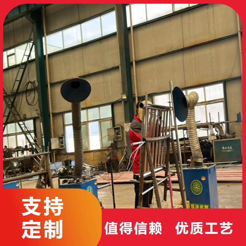 不锈钢碳素钢复合管护栏不锈钢立柱工厂批发