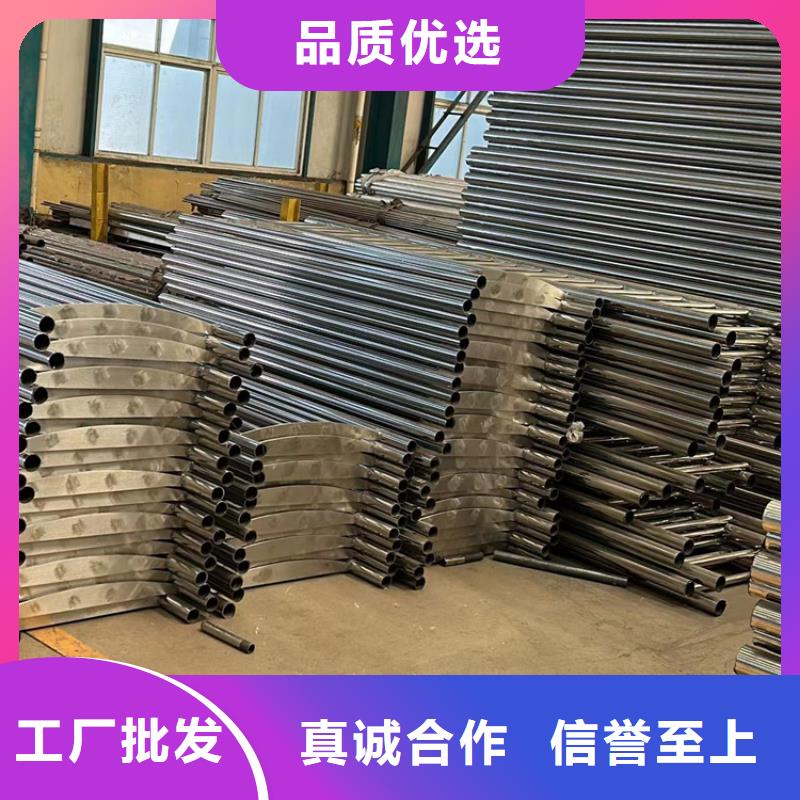 精选青钢护栏厂家