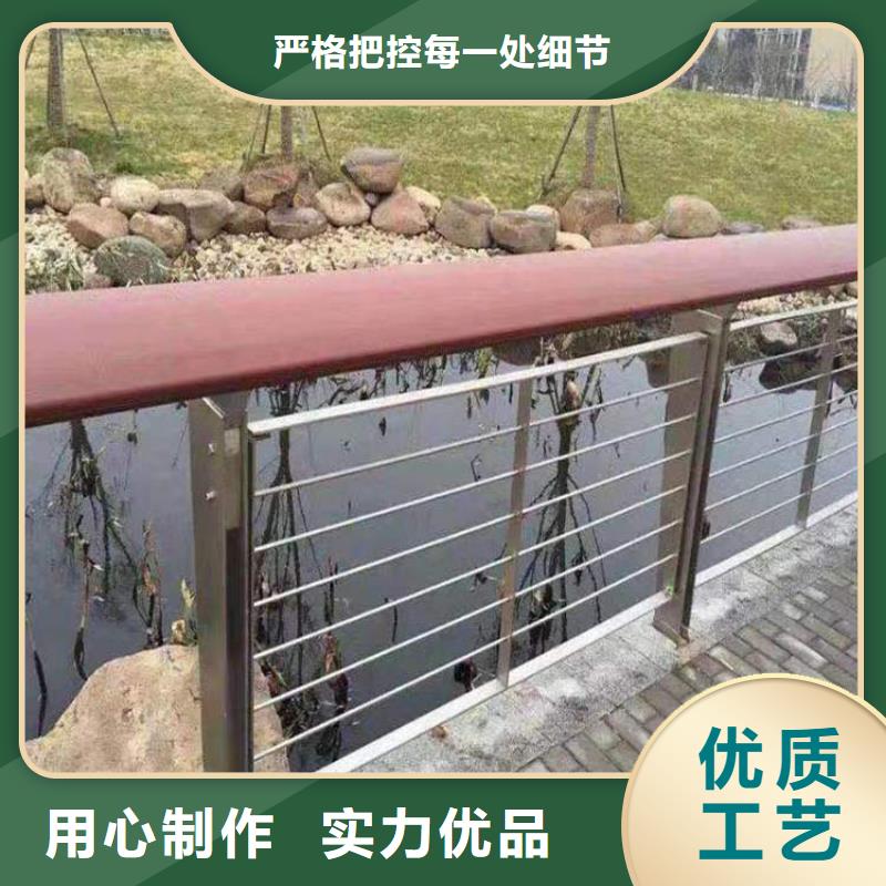 Q235B钢板立柱专注护栏，质量可靠