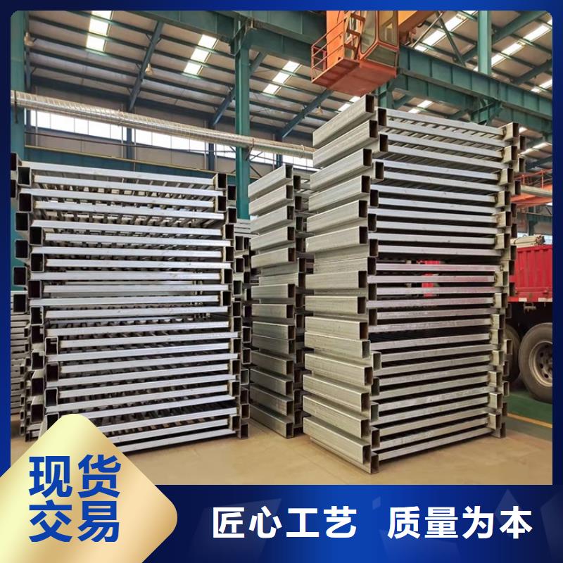 快速:高速环波梁护栏厂家