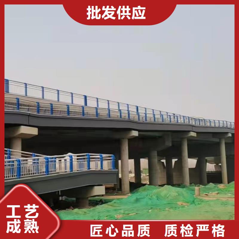 不锈钢防撞护栏制造厂