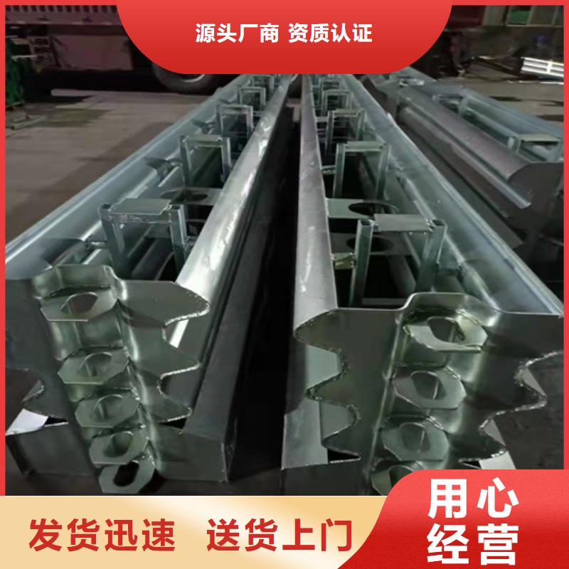 国标喷塑护栏板直营