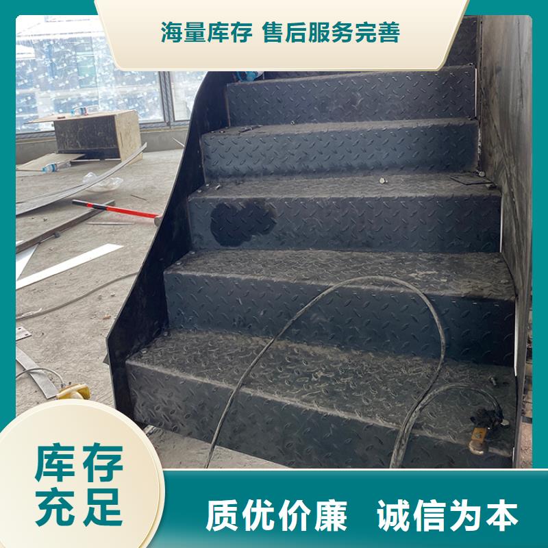吕梁市离石304材质不锈钢旋转楼梯出库质检
