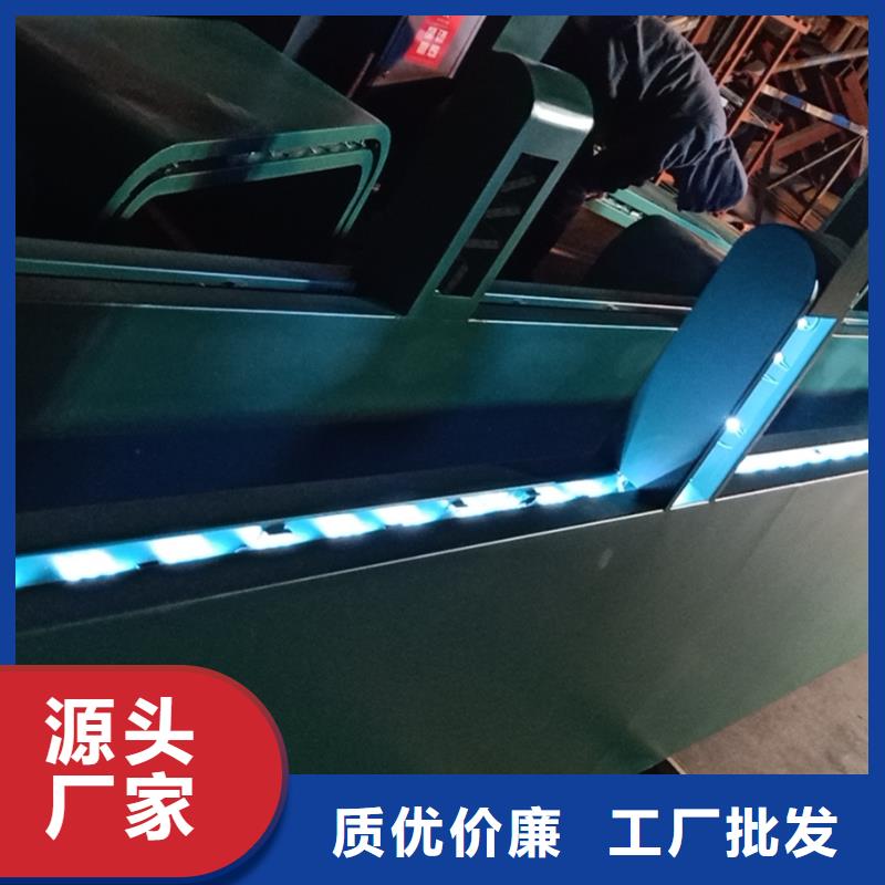 景区道路候车亭
