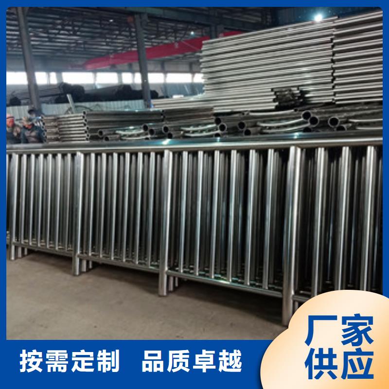 【不锈钢复合管栏杆旋转护栏工程施工案例】