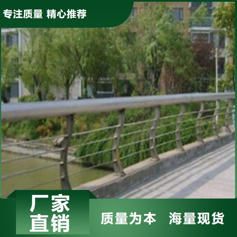 护栏3-灯光防撞护栏严谨工艺
