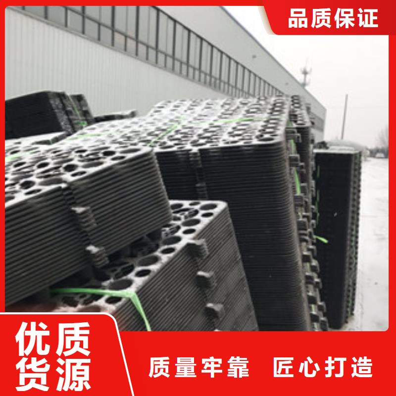 H20mm厚排水板泰安富泰土工材料有限公司厂家直销